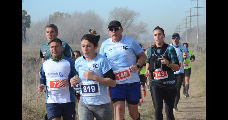 Sosa y Juaacuterez ganaron en un masivo Cross de La Isla