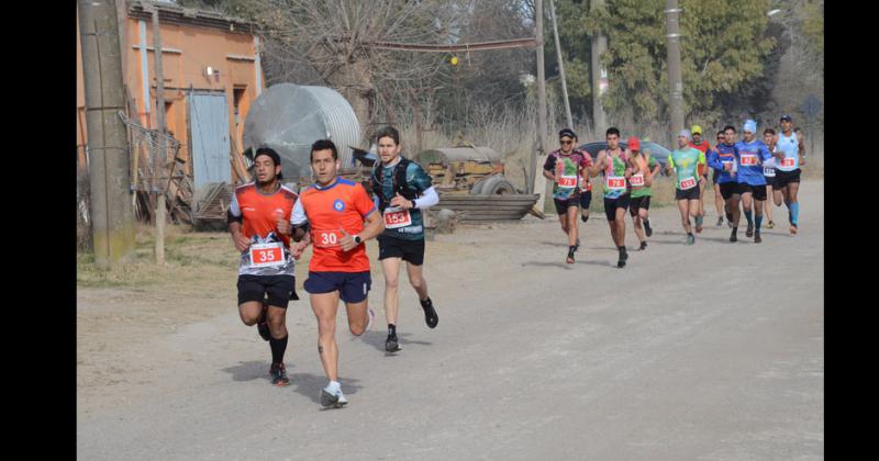 Sosa y Juaacuterez ganaron en un masivo Cross de La Isla