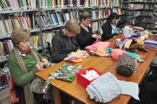 Aprender a ser realiza una colecta solidaria a beneficio del Tejetoacuten Solidario