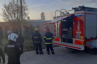 Incendio ocasionoacute peacuterdidas totales en una vivienda