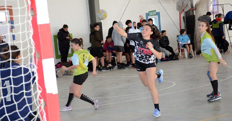 Estudiantes jugó en su casa