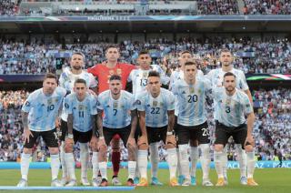  El seleccionado argentino de fútbol mejoró su posición en el ranking mundial de la FIFA y se ubico tercero