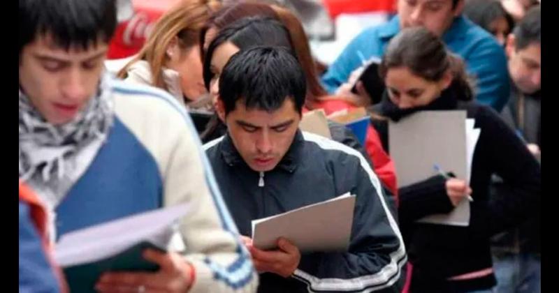 La desocupacioacuten se mantuvo en 7-en-porciento- y la tasa de empleo marcoacute el mejor trimestre desde 2016