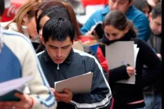 La desocupacioacuten se mantuvo en 7-en-porciento- y la tasa de empleo marcoacute el mejor trimestre desde 2016