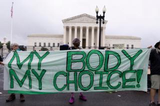 En un fallo histoacuterico la Corte Suprema de EEUU anuloacute el derecho al aborto