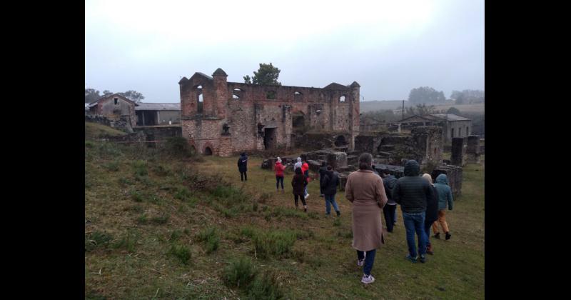 Las actividades se desarrollaron en los departamentos uruguayos de Cerro Largo y Rivera e incluyeron salidas de campo a diferentes sitios de interés patrimonial