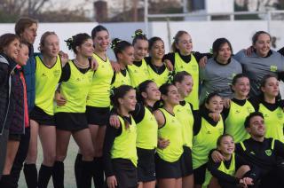 El equipo Sub 14 tuvo una olavarriense en el plantel