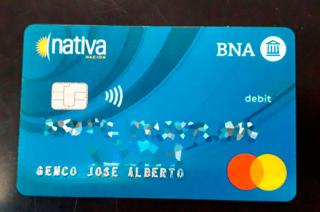 Hallaron una tarjeta en la sucursal del Banco Nacioacuten