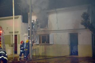 Desesperado pedido de ayuda para una familia que perdioacute todo en un incendio