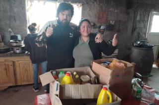 La Pentildea Roja Olavarria entregoacute alimentos al comedor del barrio Trabajadores