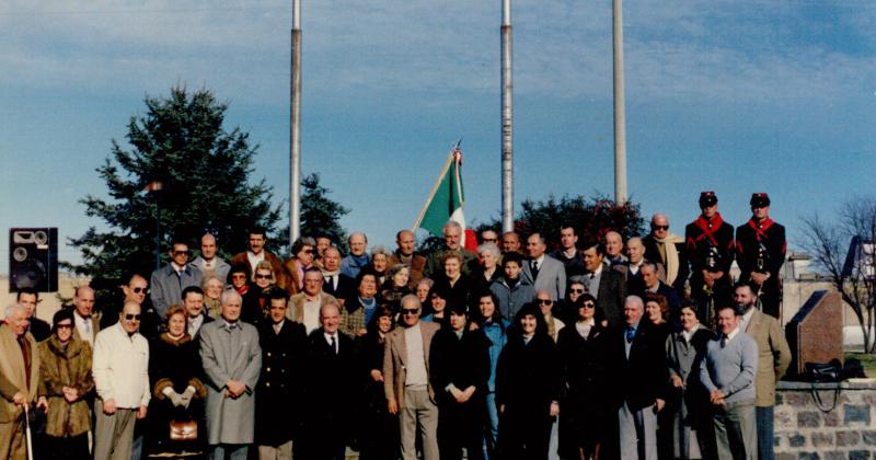 El 2 de junio de 1990 se conmemoró en la plaza el Día de la República Italiana