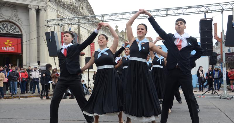 El desfile del 9 de Julio en fotos