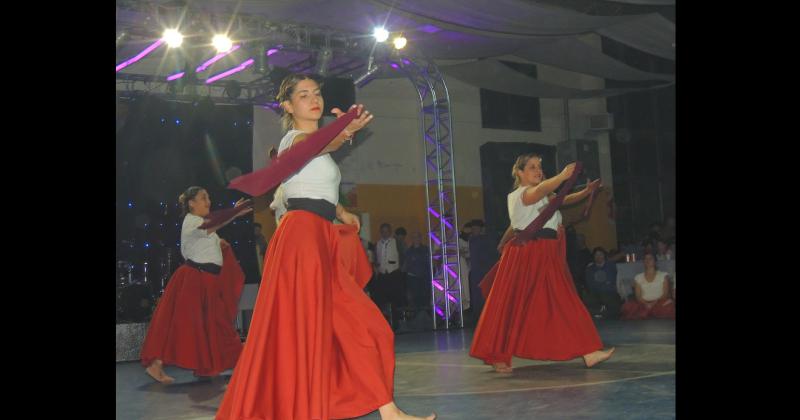  La Madre Peña abrió el programa de actividades para festejar la independencia argentina