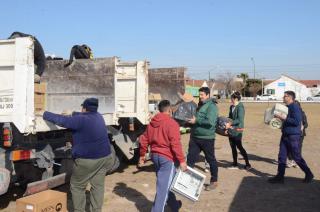 Durante la jornada recibieron diferentes tipos de basura electrónica