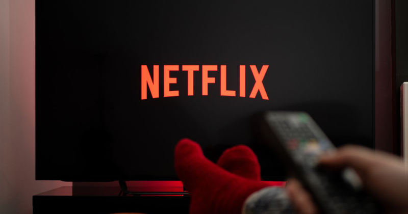 Netflix prohibiraacute compartir usuarios desde agosto