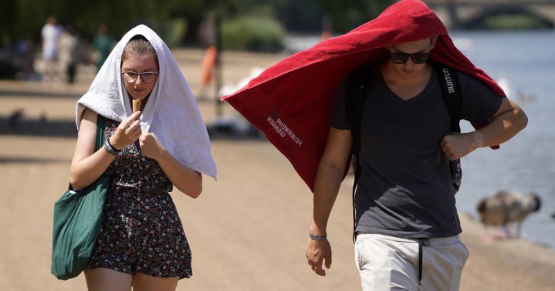 Espantildea atraviesa una de sus peores olas de calor con maacutes de 500 muertes