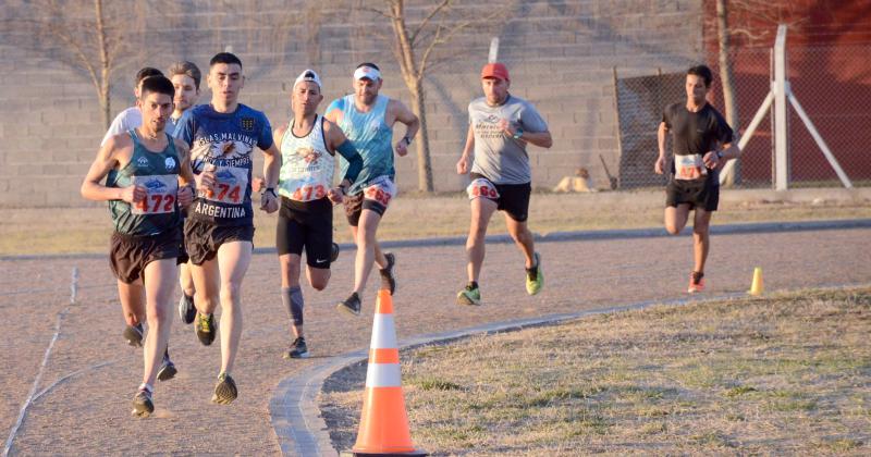 Atletas locales de buen presente estuvieron en la pista