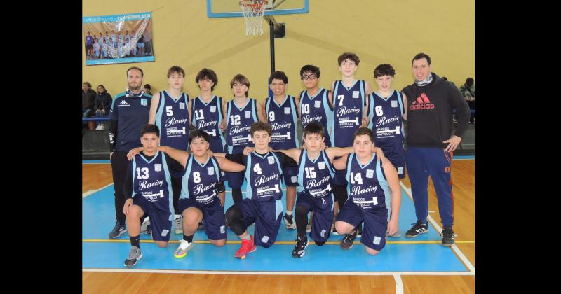 Juan Pablo Argaña y Tono Malianni junto al equipo que salió campeón de la ABO