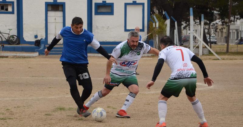 Pasoacute la tercera de FOS