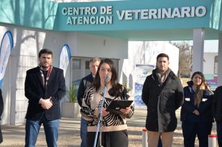 La jefa de Bromatología dijo hay un perro cada dos habitantes en la inauguración del centro de atención primaria veterinaria