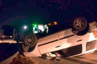 Una camioneta volcoacute en ruta 51- no hubo heridos