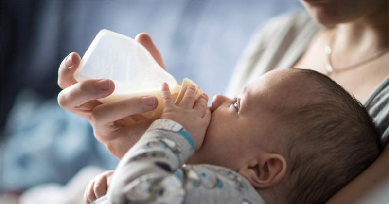 La alergia a la proteína de la leche de vaca es la alergia alimentaria ms frecuente durante la infancia