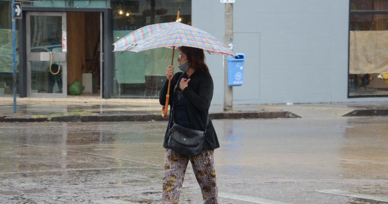 Anuncian lluvias y tormentas hasta el mieacutercoles en Olavarriacutea