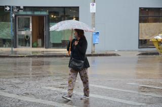 Anuncian lluvias y tormentas hasta el mieacutercoles en Olavarriacutea