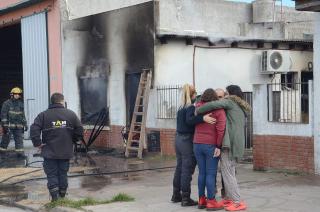 No solo se trata del daño material como objetos de valor económico y sentimental sino que también de la destrucción del mayor lugar de confortabilidad que tiene el ser humano