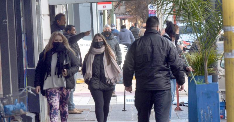 Fallecieron tres personas con Covid y se registraron 60 nuevos casos