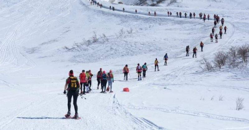 Vacaciones de invierno reacutecord- hubo un 20-en-porciento- maacutes de viajeros que en 2021