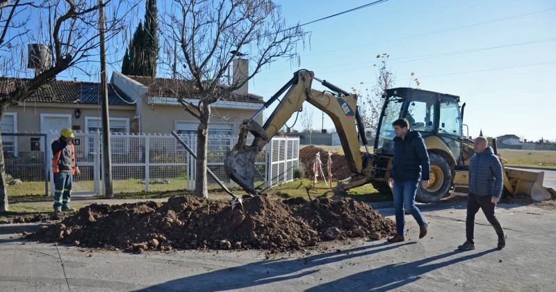 La obra de extensión de la red de cloacas en el barrio Facundo Quiroga