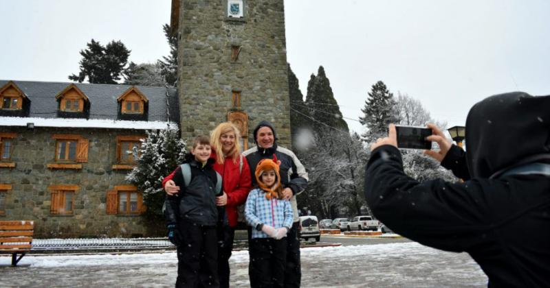 Maacutes de 5 millones de turistas viajaron por el paiacutes en las vacaciones de invierno