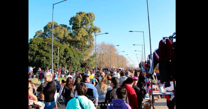 Exitoso domingo en la Feria de la Economiacutea Popular en el Corsoacutedromo