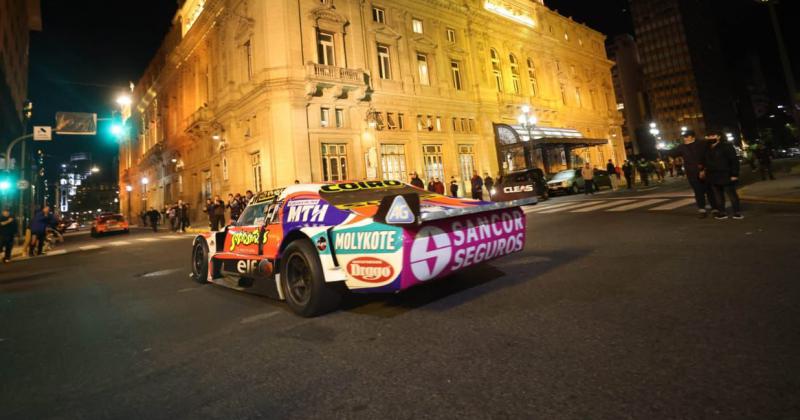 Para celebrar los 85 antildeos del TC 12 autos tendraacuten su gala en el Teatro Coloacuten