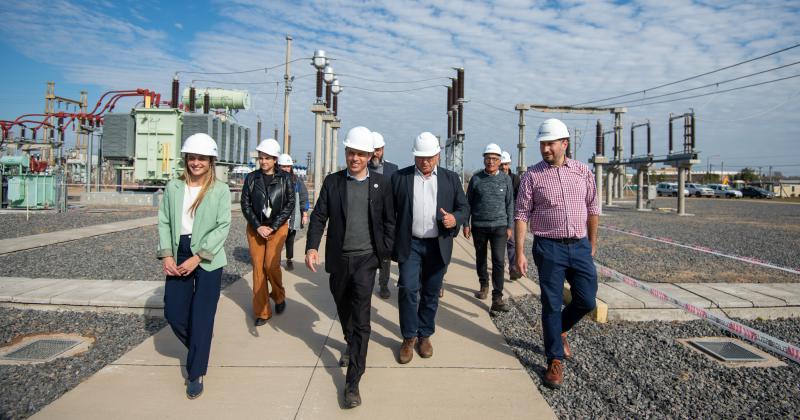 Kicillof inauguroacute la obra energeacutetica que une Pehuajoacute y General Villegas