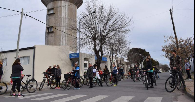 La jornada Conociendo Laprida en bici recorrioacute calles y lugares de la ciudad