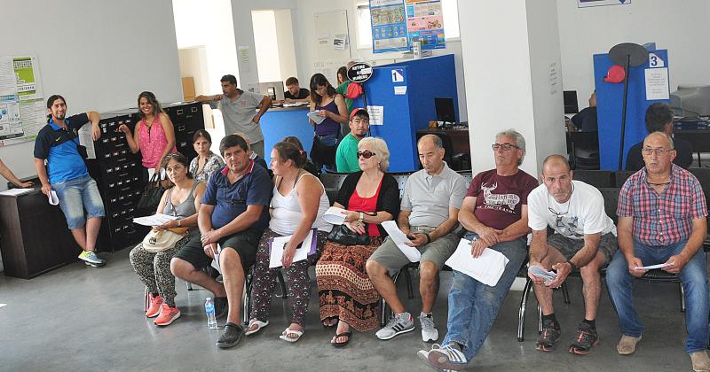 Dictaraacuten praacutecticas de manejo gratuitas para adultos mayores