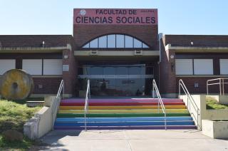 Se cumplen 25 antildeos de la inauguracioacuten de la sede de la Facultad de Sociales