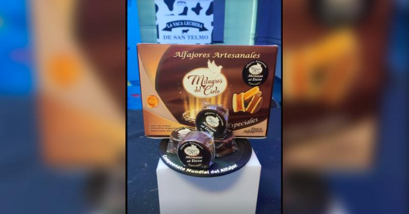 El mejor alfajor del mundo es de mousse de chocolate de licor y marplatense