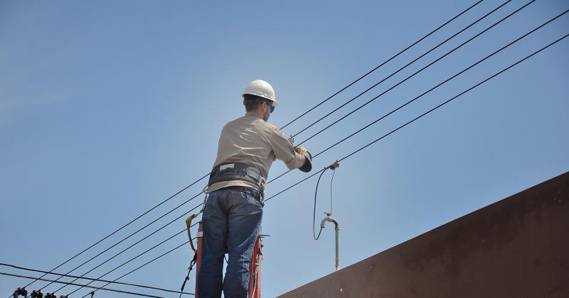 Quisieron robar en una subestacioacuten eleacutectrica y dejaron sin servicio a varios barrios