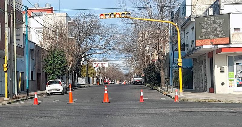 Alsina y Colón corte de calles por trabajos de Coopelectric