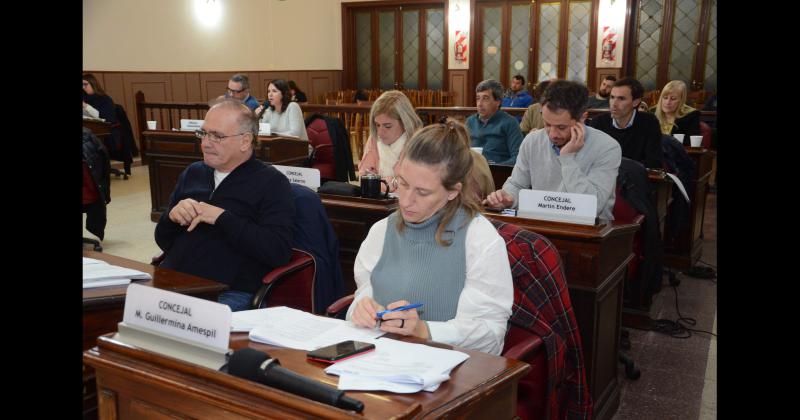 El oficialismo llevó al recinto el debate por los fondos provinciales a los municipios