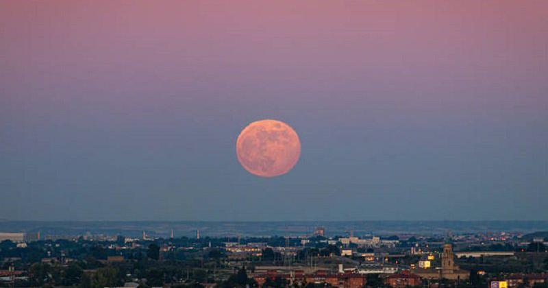 Se vioacute la uacuteltima Superluna del antildeo