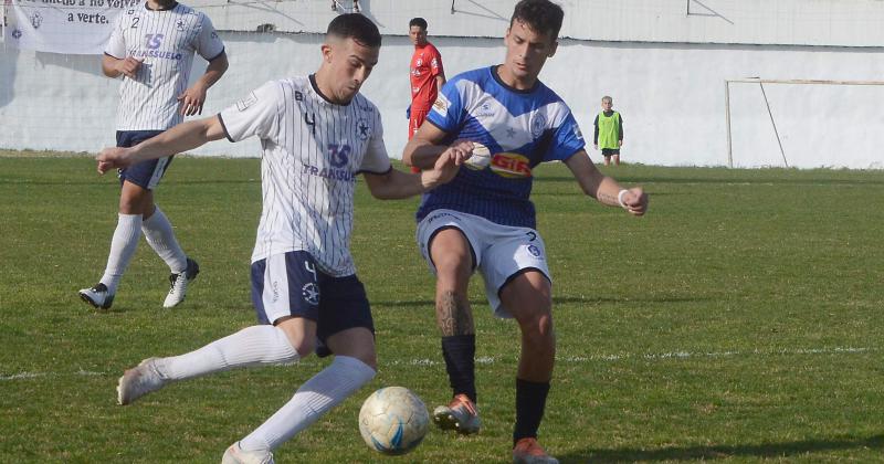 Joaquín Ayesa valoró que pudo jugar el partido completo después de una lesión