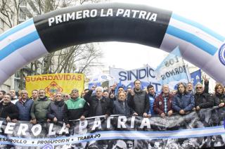 Marcha de la CGT y CTA- pidieron dureza contra los formadores de precios