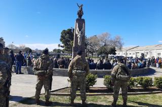 Multitudinario acto por el 172deg aniversario del fallecimiento de San Martiacuten