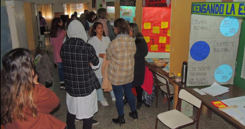 La Feria de Ciencias permite compartir lo que estaacuten haciendo dentro del aula