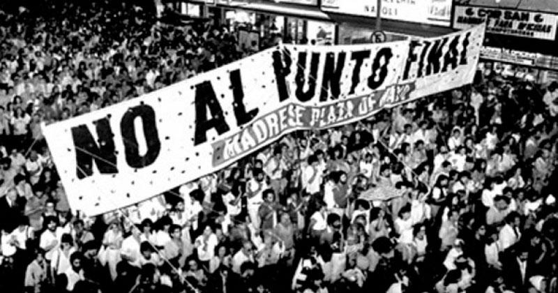 Marcha contra la Ley del Punto Final desde el Obelisco hasta la Plaza de los dos Congresos