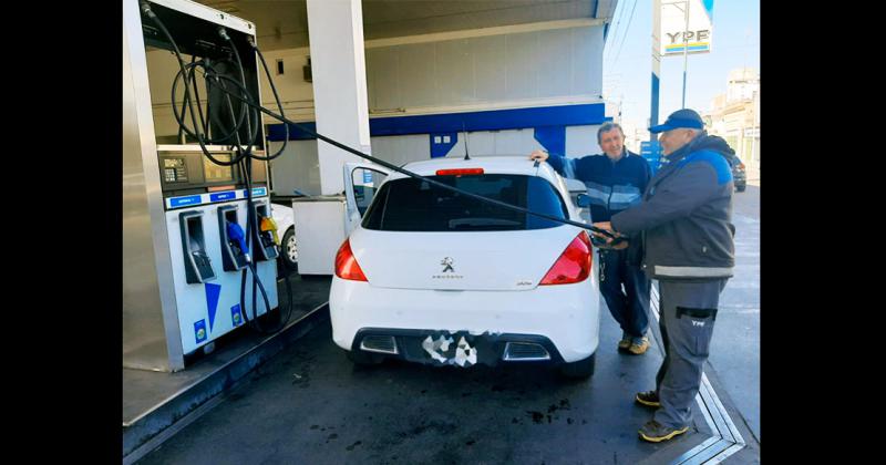 La petrolera estatal la primera en subir los precios